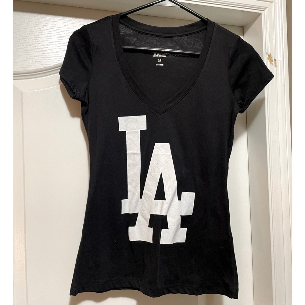 LA Logo t shirt SZ Small